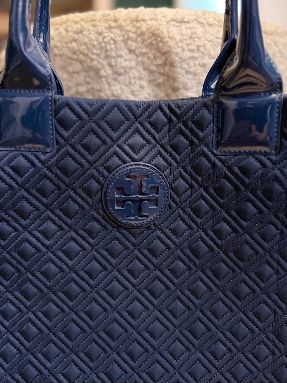 💥 STUNNING EXCELLENT USED CONDITION! Tory Burch Ella Quilted Diamond Tote 💥